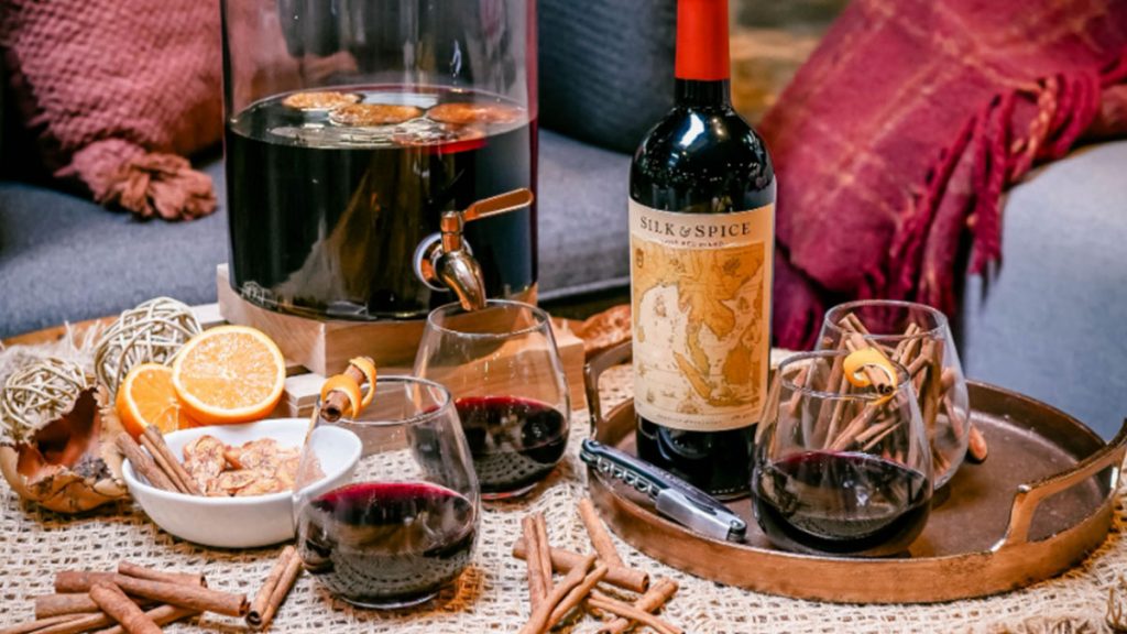 Silk & Spice Mulling Over It Punch