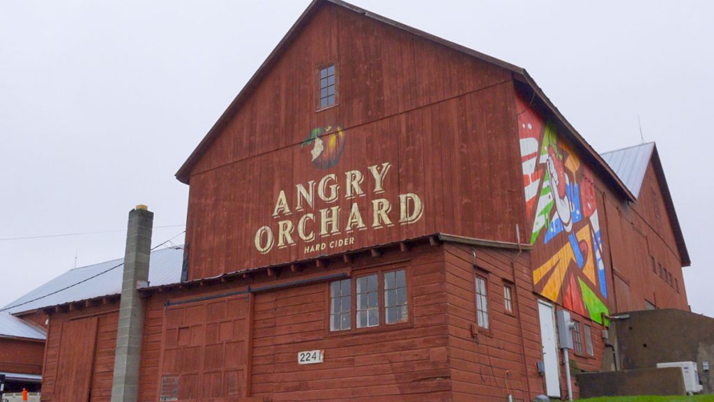 The Tasting Room, Sipping Hard Cider 101 with Angry Orchard’s Ryan Burk – The Gourmet Insider