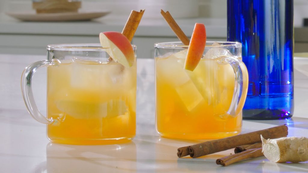 Apple Cider Crisp cocktail