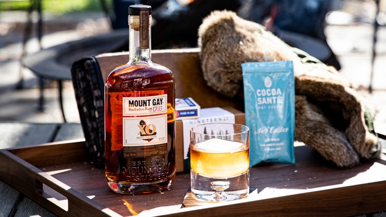 A cocktail kit with rum