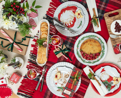 Mudpie Table setting